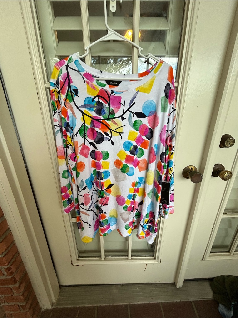 Ali Miles White Long Sleeve Tee with Multicolor Dot & Branch Print
